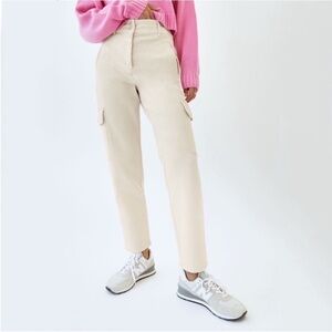 Aritzia Wilfred Free Modern Cargo Pant in Birch Sz 2